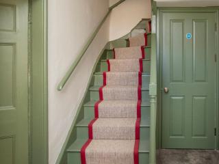 Apartment 1, 86 Dyer Street - Cirencester - 6