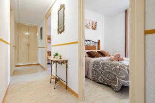 Apartamentos El Compromiso - 4