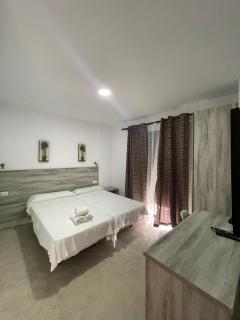 Hostal Malia - 2