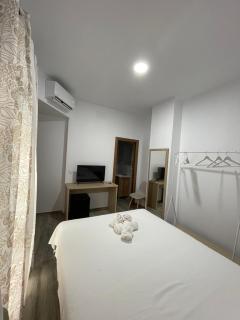Hostal Malia - Conil de la Frontera - 6