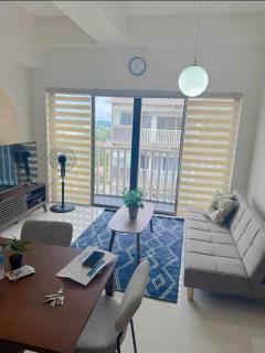 WV Tower 1 Unit 910 - Sampong - 6