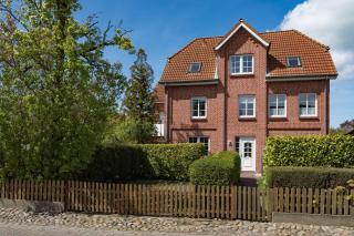 Gästehaus Nielson, Terrassenwohnung Sommerwind mit Garten - 0
