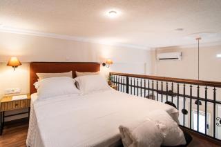 Athina Loft - 4