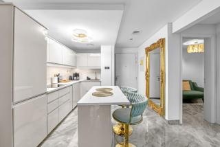 Waves - Gold Opulence 1 BR in Marina - 3