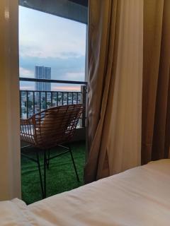 Condo in Pasay 12th flr studio unit-near MOA, PICC - Manila - 5