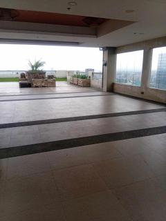Condo in Pasay 12th flr studio unit-near MOA, PICC - Manila - 1