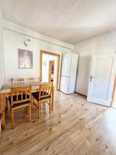 Apartmán s parkováním - Hrabŭvka - 8