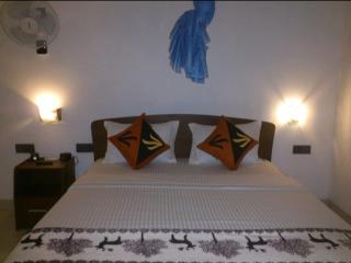 Hotel Ganesha Inn - 9