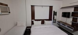 Madhsudan Dham Hotel - 5