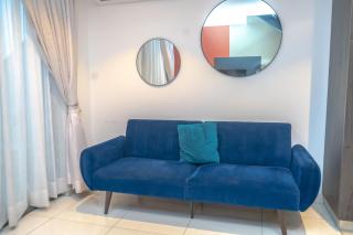 Sky View Condo at Lennox - Trofwi - 4