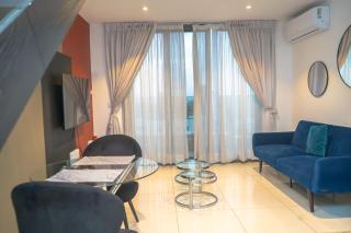 Sky View Condo at Lennox - 7