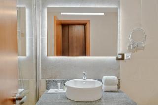 Doubletree By Hilton Addis Ababa Airport - Addis Abeba - 8