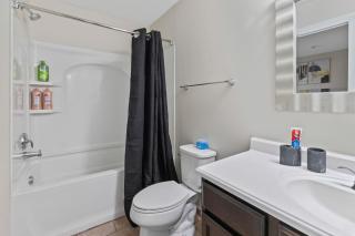 Affordable 1-BR by DMC Detroit - 4