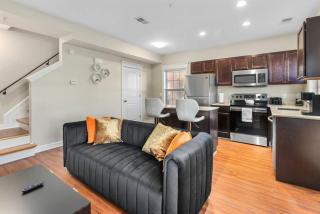 Affordable 1-BR by DMC Detroit - 3