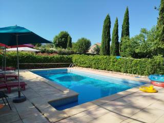 maison piscine privée Robion Luberon idéal famille - 9
