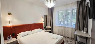 Naya Hotel - 0