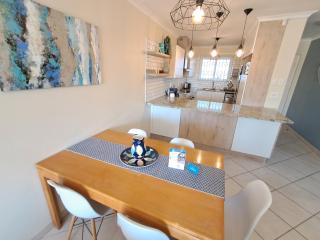 Salty Breeze Self Catering - Swakopmund - 4