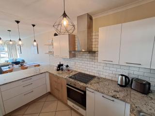 Salty Breeze Self Catering - Swakopmund - 5
