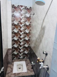 Hotel Giriraj - Ujjain - 2