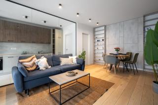 Coastal 1 Bedroom Apt in Nusco City - 2