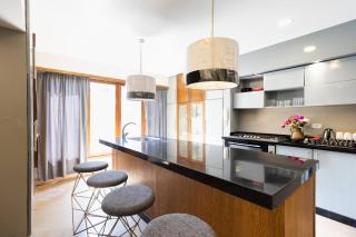 Chic Modern 4-Bedroom Apartment - 1