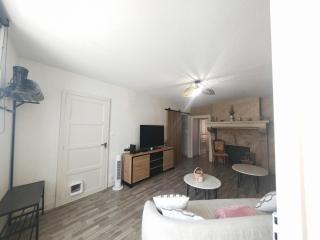 chez Émile côté face maison entière, 3 chambres, 2 salles de bains,jardin et terrasse - Humes - 6