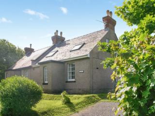 Chapel Bay Cottage - Angle - 7
