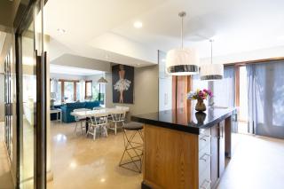 Chic Modern 4-Bedroom Apartment-Maadi Sarayat - 3