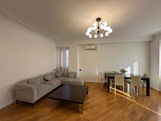 Sayat Nova street, 2 bedrooms Euro Renovated & Comfy apart SN290 - Erevan - 9