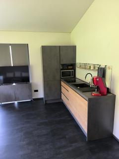 Stadt und See Nahes Appartment - 3