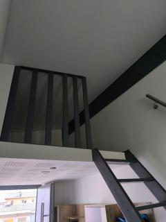 Stadt und See Nahes Appartment - 2