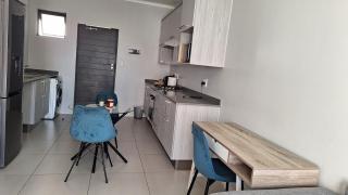The Luxury Apartments - 7