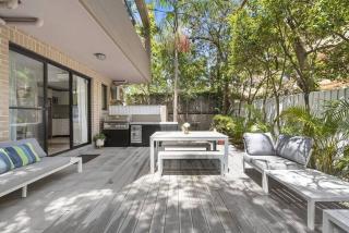 Serenity Beach Rd~Secured Parking~ 2 min. to beach - 5