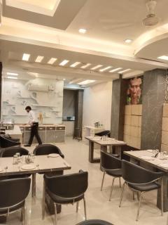 Kamat Inn - Bankipur - 6