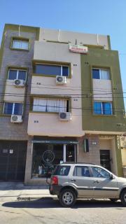 Departamentos fliar o temporal por escaleras con cochera opcional - 1