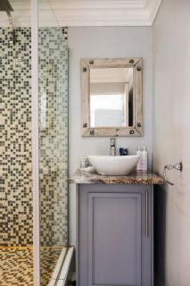 Upper House Boutique Guesthouse - 7