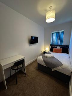 Durham, Free Parking, Central - Modern House - 7