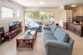 Eugenias Getaway by the Sea - Diminio Escape - 0