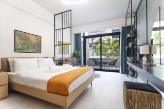 Elite LUX Holiday Homes - Relax Unwind in Stylish JVC Studio Dubai - 0