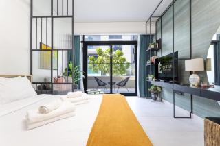 Elite LUX Holiday Homes - Relax Unwind in Stylish JVC Studio Dubai - 8