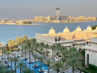 Stunninig Sea View | Spacious 1BR Apartment by Taj - 0