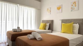 Modern 3BDR_Top Floor_Lux_Suite_Balcony - 6