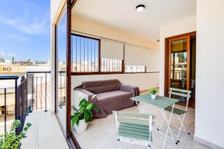 Market View Apartment - Near The Beach - Lanarka - 9