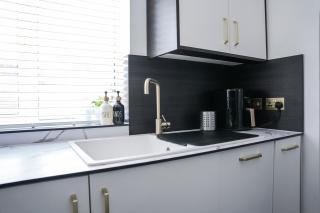 Charming Coach House - 7