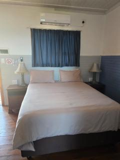 Sunrise Beach Lodge - 6