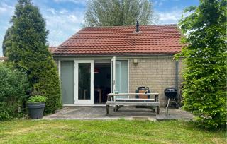 3 Bedroom Cozy Home In Stellendam - 9