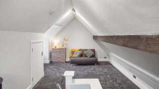 Newly Refurbished 3 Bed House With Parking - Birmingham - 7
