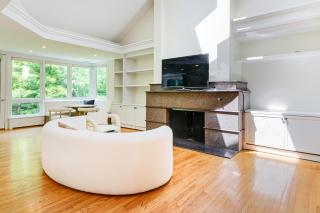 18 Mi to Boston - Stylish Unit in Upscale Enclave! - Weston - 7