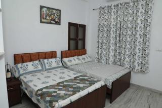 Tara Home Stay - Posina - 1