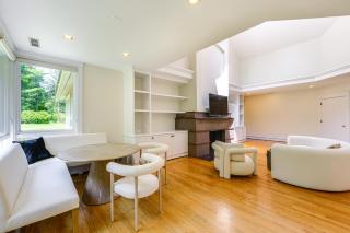 18 Mi to Boston - Stylish Unit in Upscale Enclave! - Weston - 4